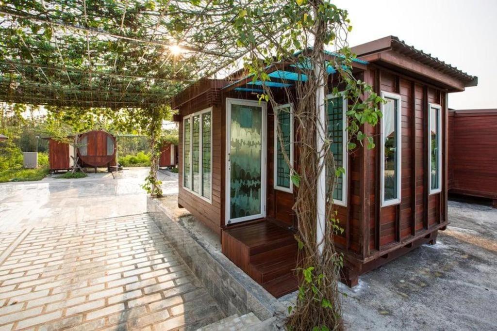 Prew Lom Chom Nam Resort Ban Phan Sadet Nok 외부 사진