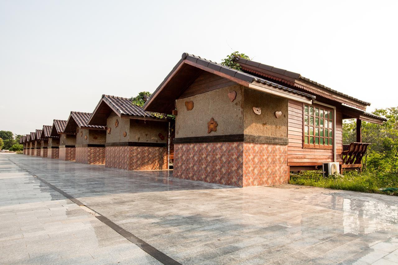 Prew Lom Chom Nam Resort Ban Phan Sadet Nok 외부 사진