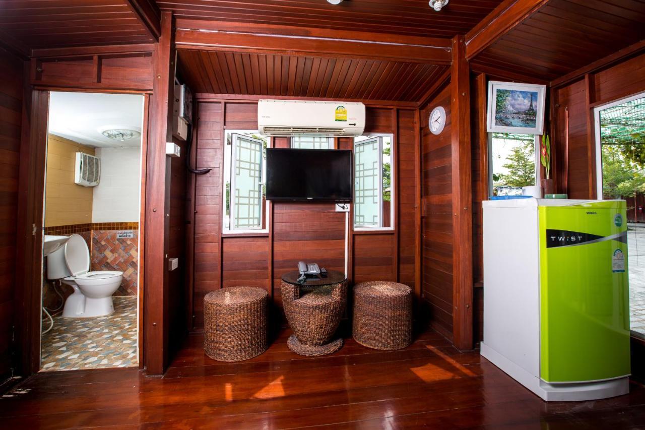 Prew Lom Chom Nam Resort Ban Phan Sadet Nok 외부 사진